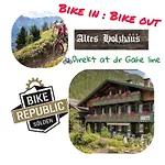 Altes Holzhaus * Solden