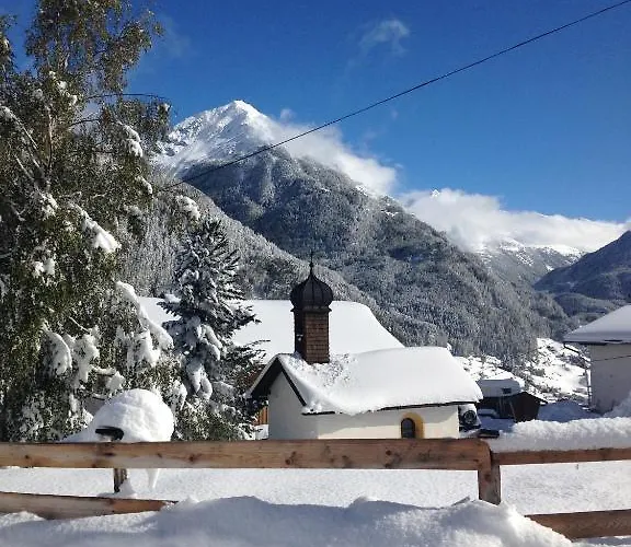 Altes Holzhaus * Sölden