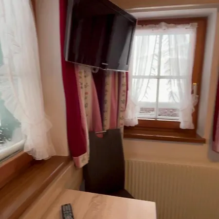 Διαμέρισμα Altes Holzhaus Ζόλντεν